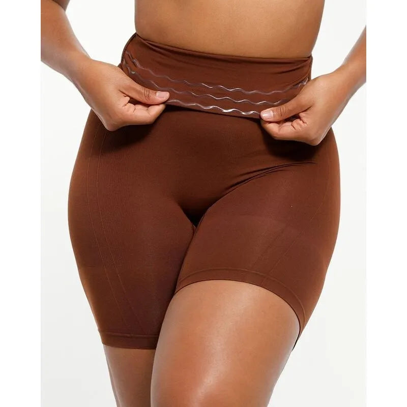 Formé Sculpting Shapewear Shorts